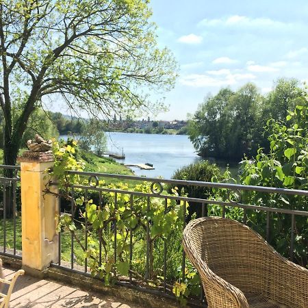 En Bord De Seine Bed & Breakfast Vetheuil Bagian luar foto